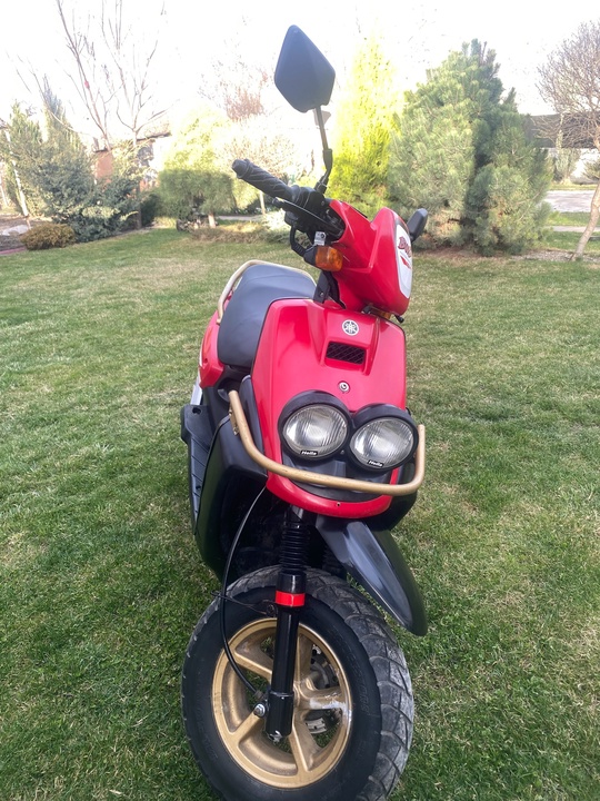 Продам скутер Yamaha BWS,в отличном