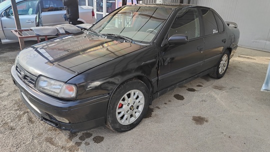 Продам Nissan Primera P10 версии (2)