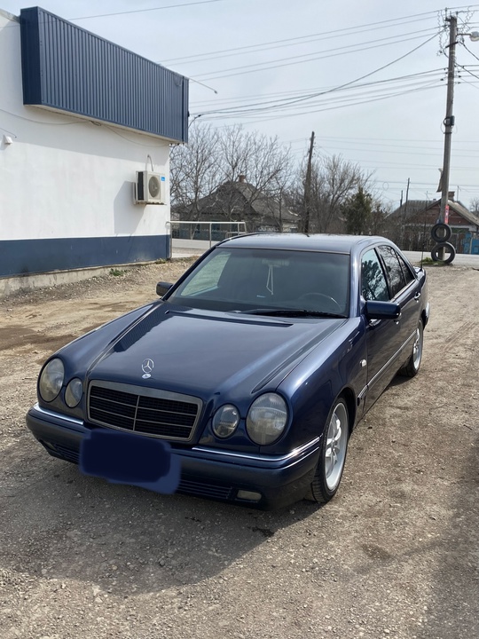 Продаю свой личный автомобиль. От