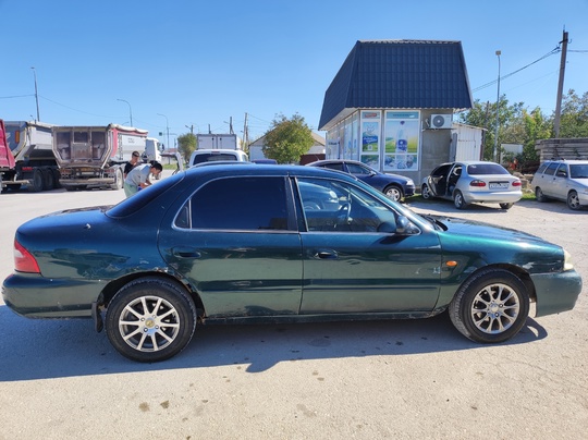 Продам kia clarus 2000г 
По (4)
