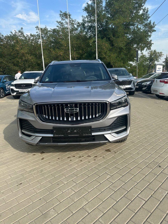 Продам Geely Monjaro 2.0 AT