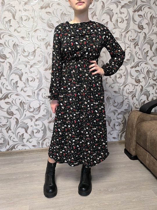 Продам платье новое, размер 48.