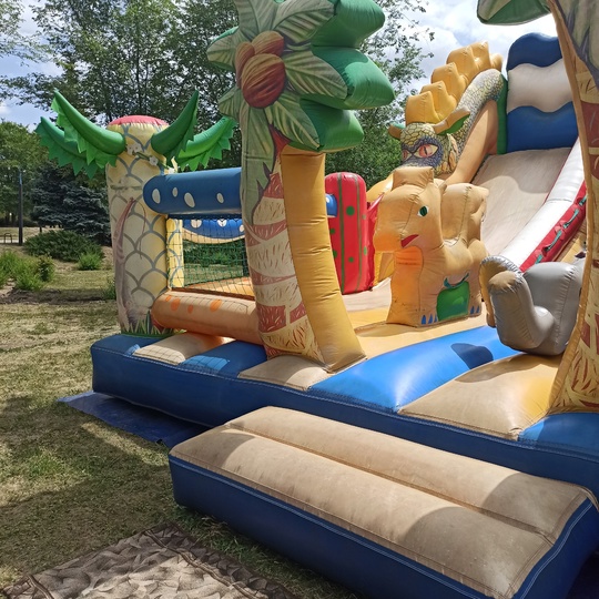 Продам надувной батутный комплекс с (7)