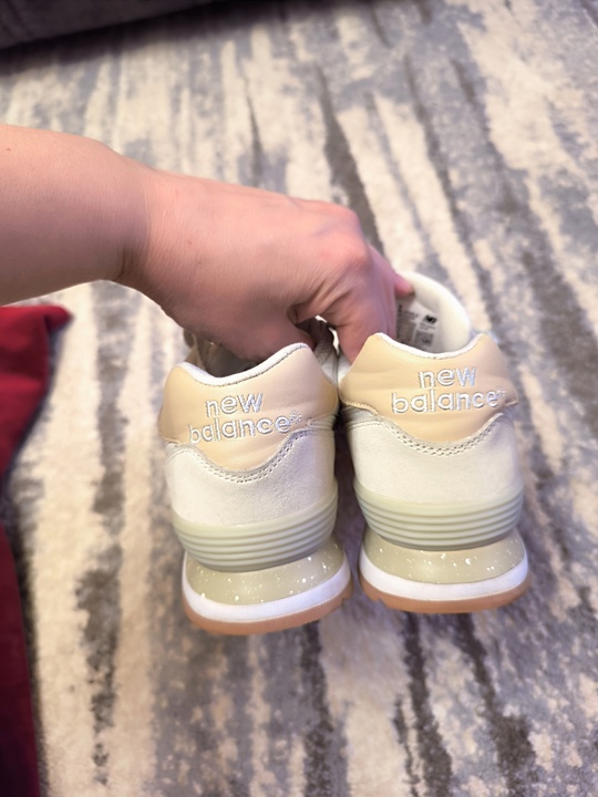 Женские кроссовки New Balance, натуральная (3)