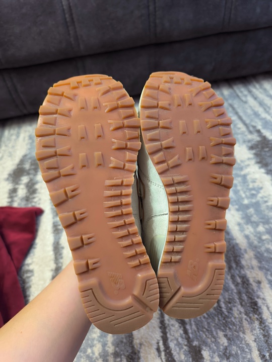 Женские кроссовки New Balance, натуральная (4)