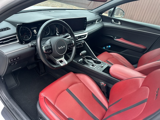 Продам Kia K5 2022 год, (6)