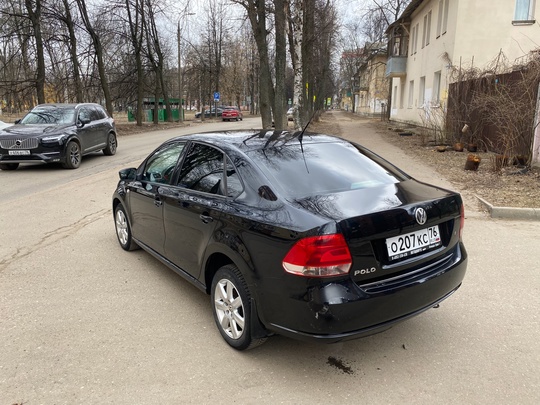 Продам поло
2012 год
1.6 автомат 
232 (4)