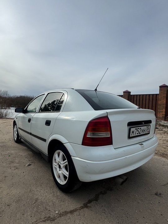 Продается надежный автомобиль в хорошем (2)
