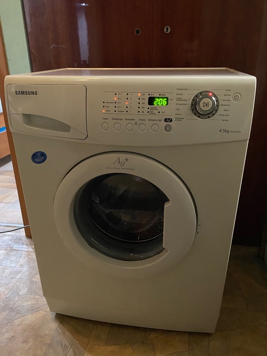 Продам стиральную машину SAMSUNG 4.5KG
Отжим