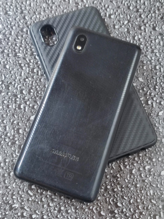 Samsung Galaxy A01 core. 
Ос (2)