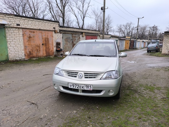 Продам авто Renault Logan (Я