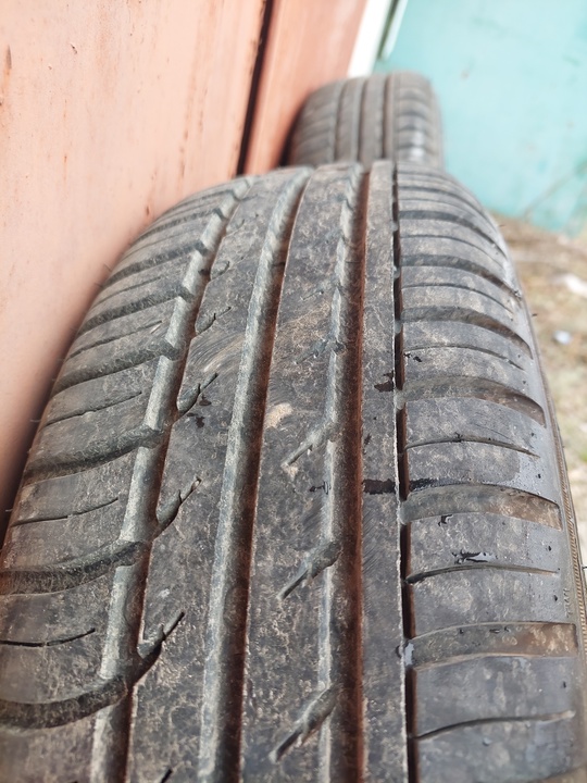 Продам 3 диска +летние шины.Диски (8)
