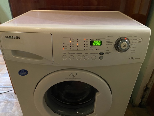 Продам стиральную машину SAMSUNG 4.5KG
Отжим (2)
