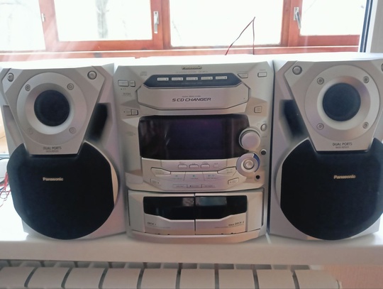 Продам
Музыкальный центр Panasonic
Б/У
Цена 5000
г.Луганск
+7959 223-54-12 (1)