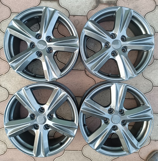 Продам диски R 16 5/114,3.
