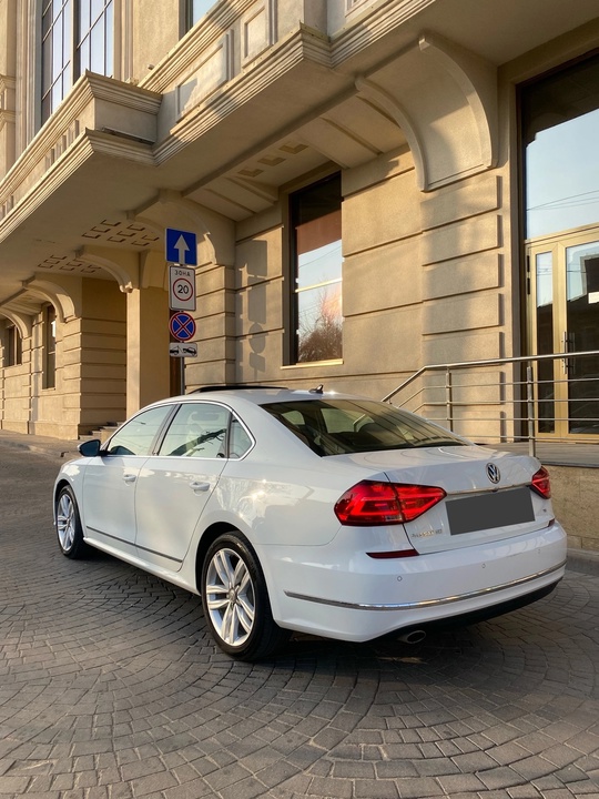Volkswagen Passat B8, 1.8
Год выпуска: (4)