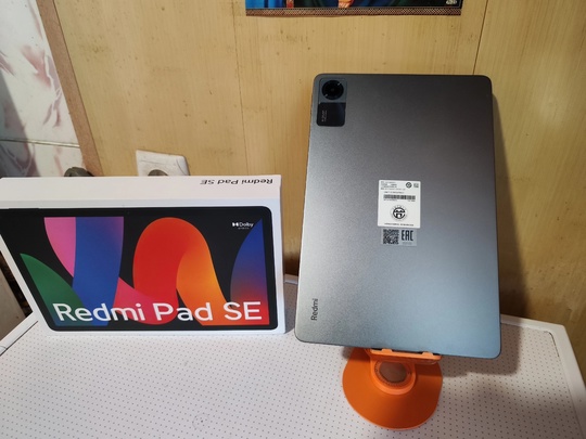 Продам не дорого планшет Redmi (2)