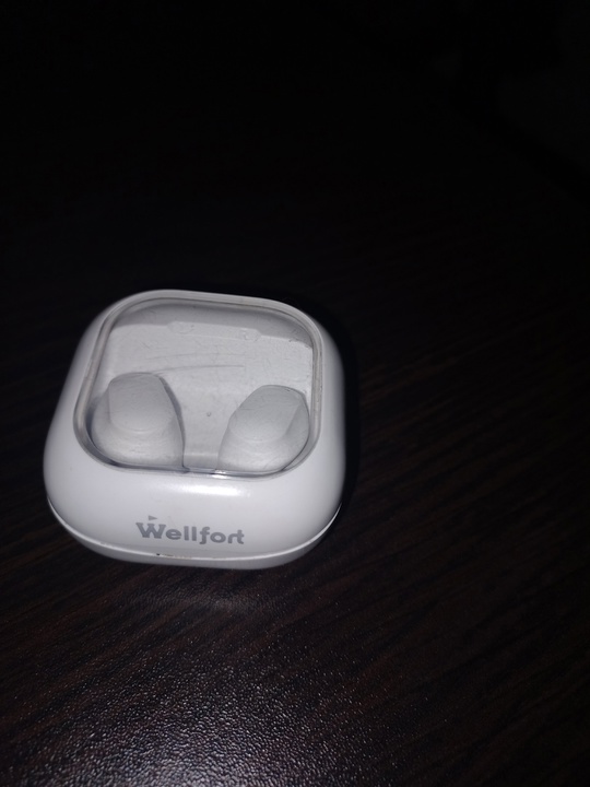 Наушники беспроводные Wellfort Tws 
б/у
