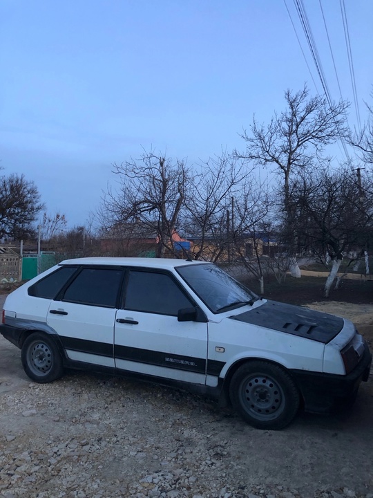 Продам ваз 2109 
Мотор только
