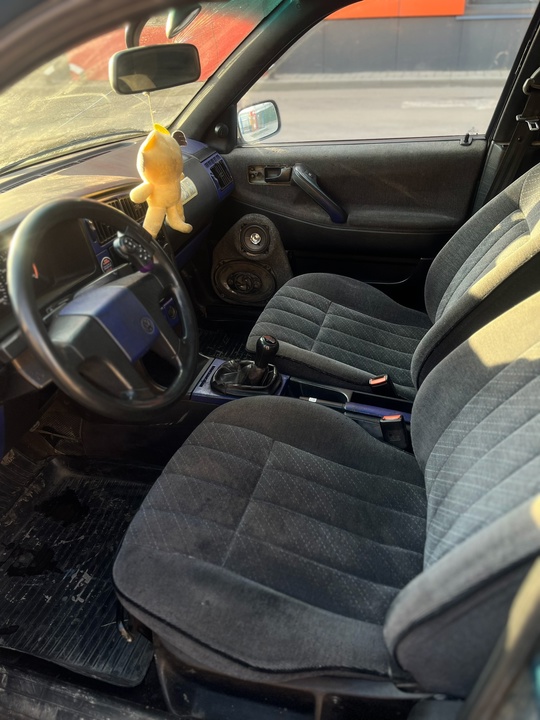 Passat B3 1990
Двигатель 1.8 Механика (6)