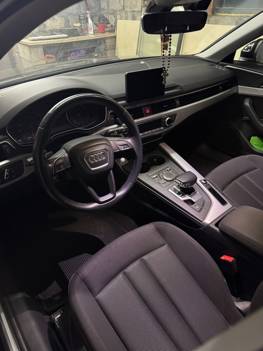 Продам Audi A4 Avant (универсал) (7)