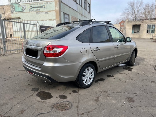Продам Lada Granta 2022г Лифтбек
1 (3)