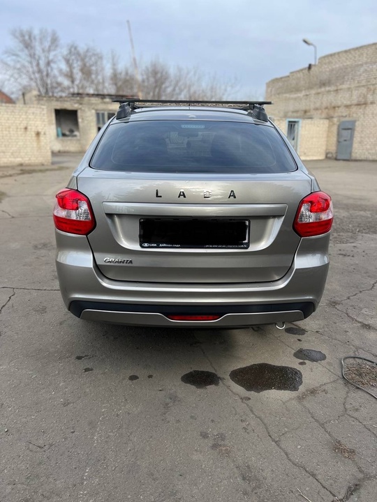 Продам Lada Granta 2022г Лифтбек
1 (4)