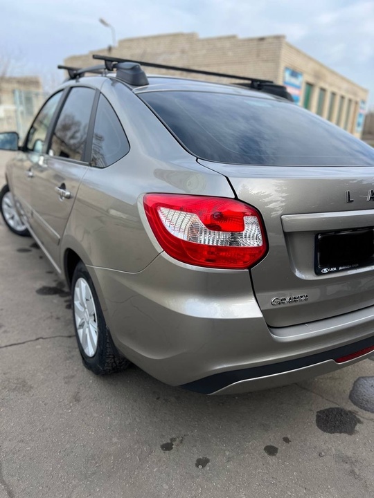 Продам Lada Granta 2022г Лифтбек
1 (5)