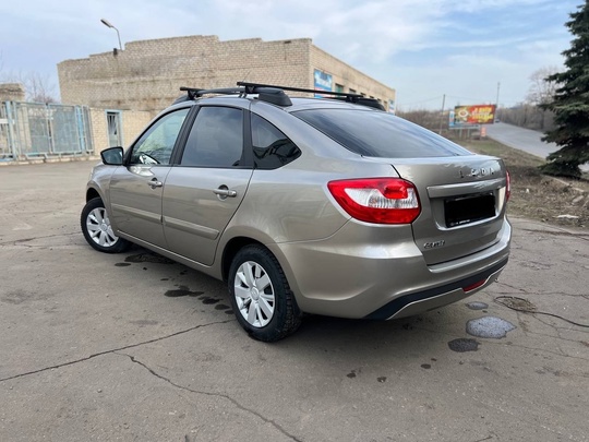 Продам Lada Granta 2022г Лифтбек
1 (6)