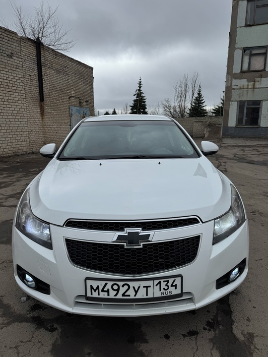 Продам Шевроле Круз 2012 года