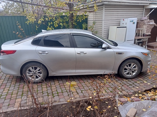 Продается KIA OPTIMA 2. 4л (1)