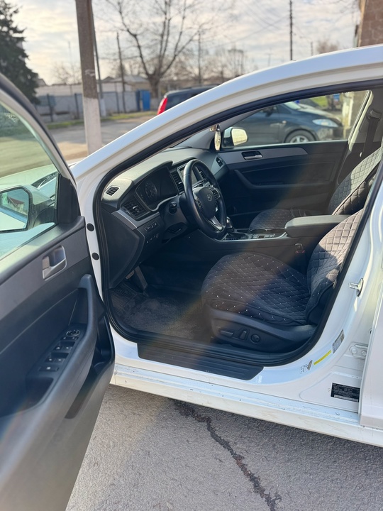 В Продаже Hyundai SONATA
2018 год (6)