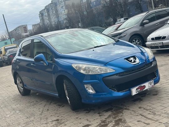 Peugeot 308
2008 год
1.6 бензин (