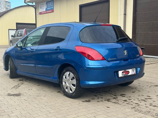 Peugeot 308
2008 год
1.6 бензин ( (2)