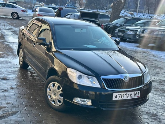 Skoda Octavia A5 рестайлинг 
2011 (2)