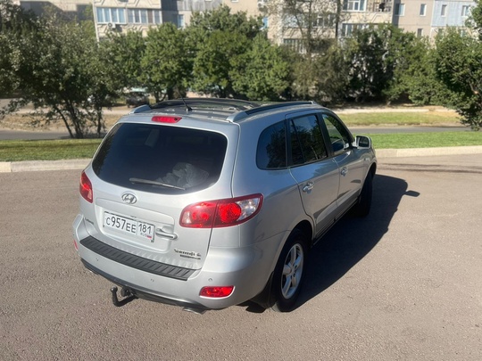 Продам Hyundai Santa Fe
Пригнан из (3)