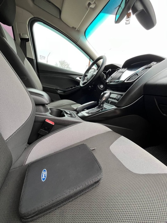 ПРОДАМ FORD FOCUS 3 В (7)