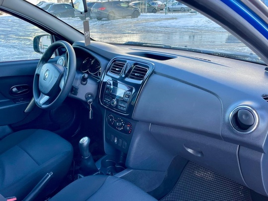 Renault Logan (Рено Логан) 2014 (6)