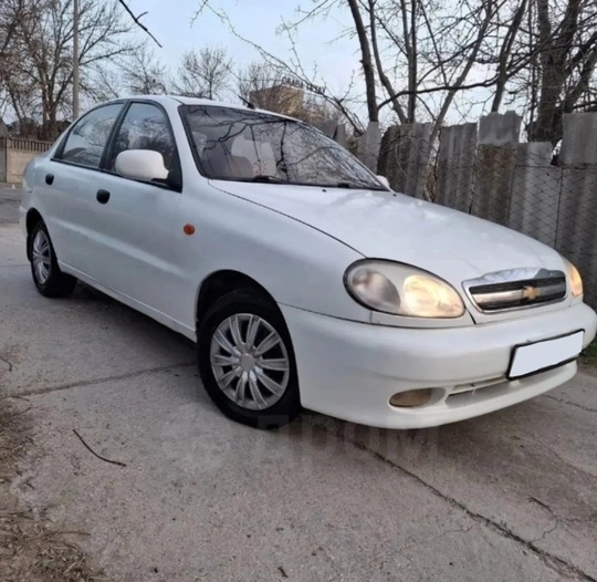 ЗАЗ Шанс
275 000₽
Машина на отличном (5)