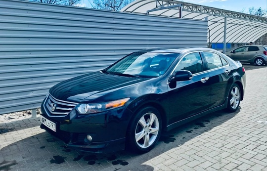 Продам Honda Accord 2.4 AT.
2008