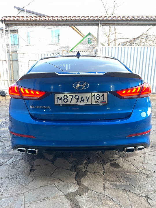 Продам Hyundai Elantra 2017 года. (5)