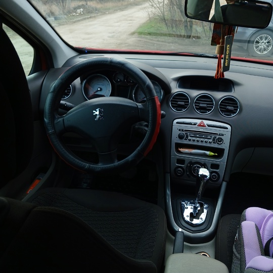 Продам пежо 308
2008 год
1,6 автомат (5)