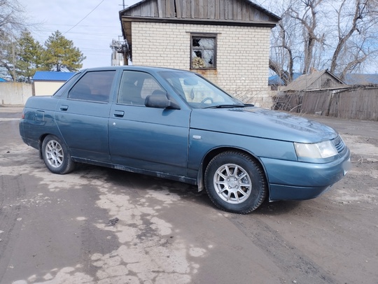 Продам ВАЗ 2110, 1.5л., 8кл. (5)