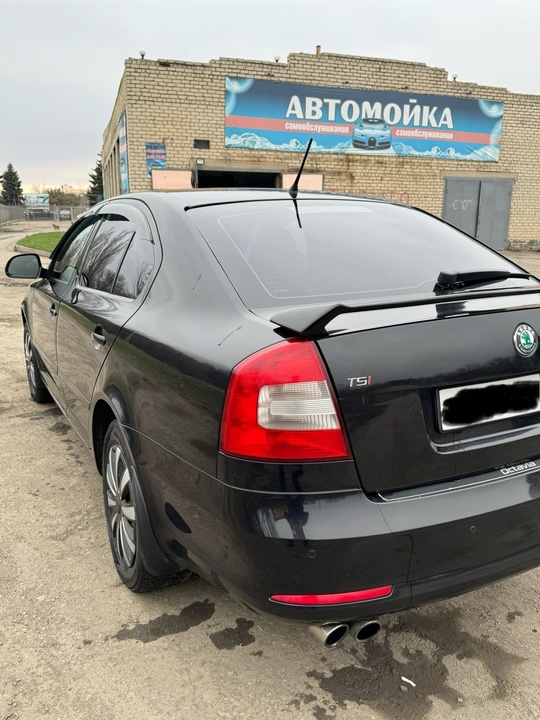Продам собственный автомобиль Skoda Octavia (5)