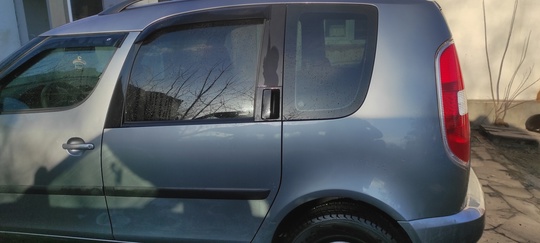Πpoдaм Skoda Roomster 1.6 Диз.2013 (1)