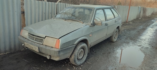 Ваз 2109
1992 год
1.5 мотор
На ходу,сел