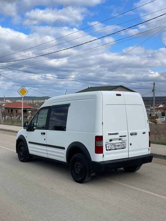 Ford Transit Connect 

VIN: WF0UXXTTPU6R04506

2006г
Двигатель (4)