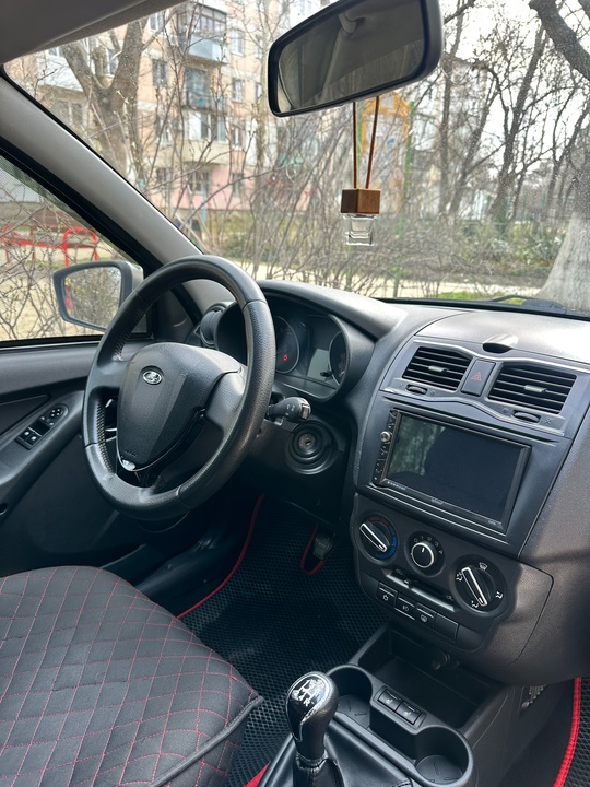 Продам Ладу Гранту 2019 года (4)