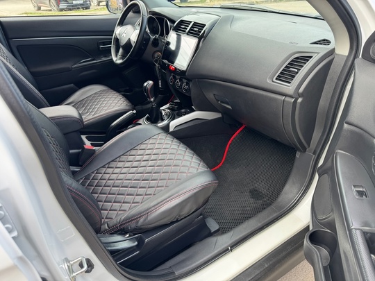 В ПРОДАЖЕ MITSUBISHI ASX 1.6 (4)
