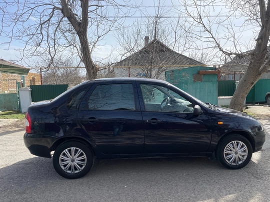 продам 2008 года авто в (5)
